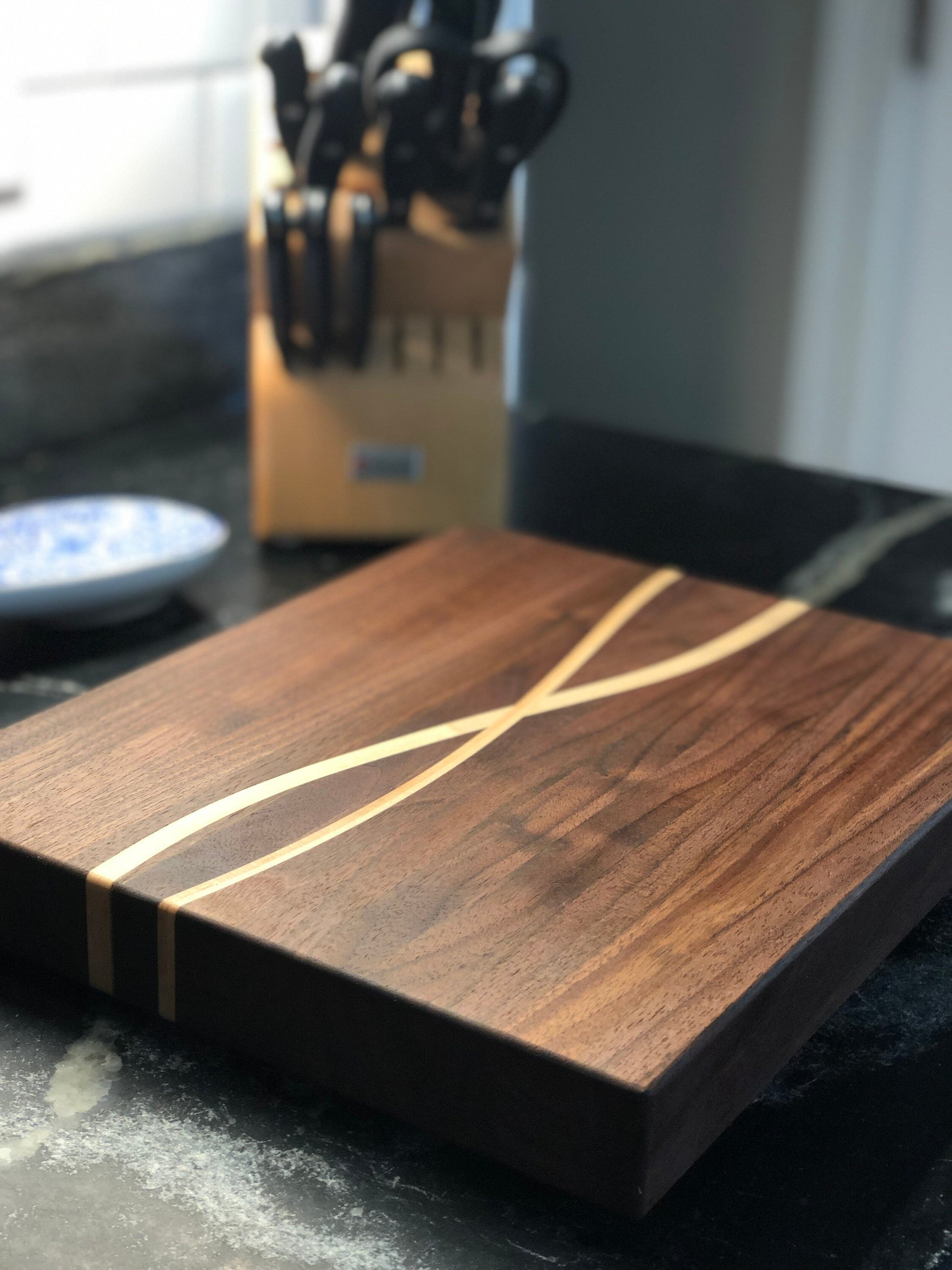 Curved Inlay Cutting Board