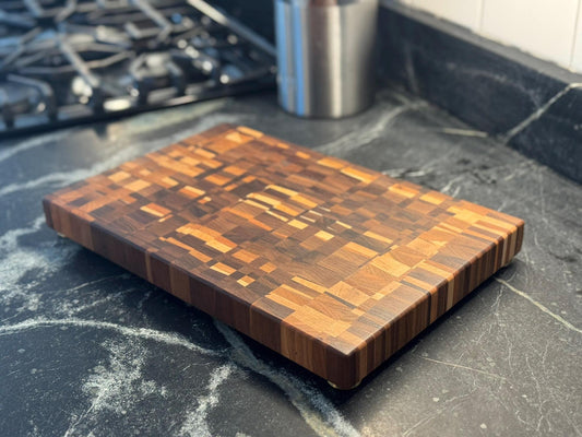 Chaos End Grain Cutting Board (Slim Large)