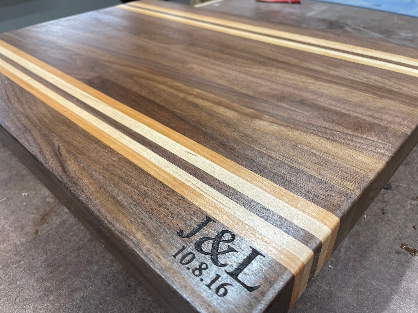 Walnut Cutting Board | Next Day Shipping | Custom Engraving available