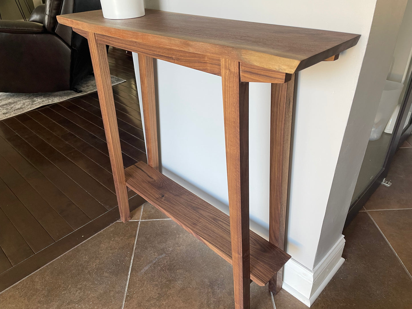 Walnut Entryway Table - Broad Shoulders Woodworks